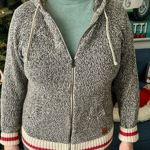 Roots classic ( rare) Cabin cotton Knit (was mine-woman’s size 12) Barely worn.